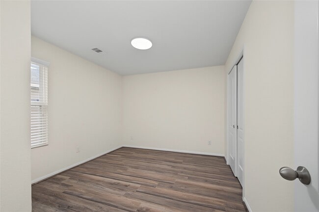 Building Photo - 18307 All Oak Trail