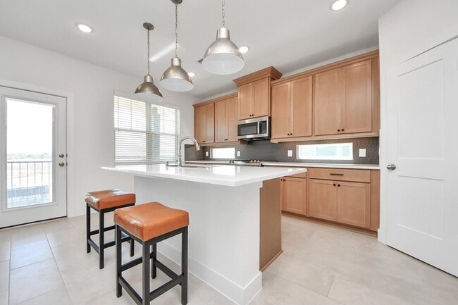 Building Photo - 7655 Jerrara Hts Ln