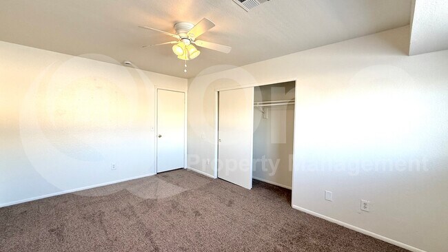 Building Photo - 6717 N 44th Ave