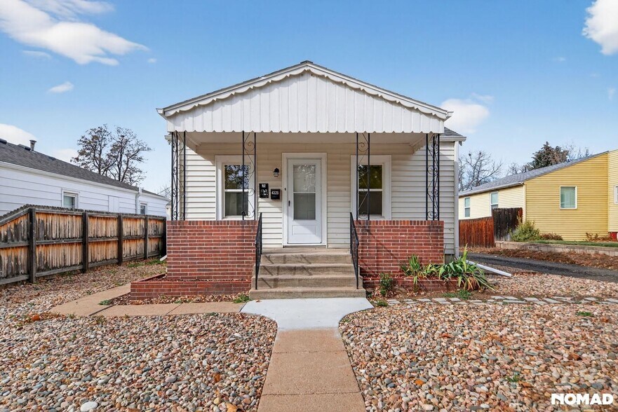 Primary Photo - 4325 S Cherokee St