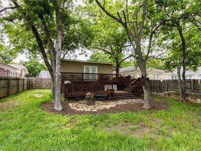 Building Photo - 1817 Thomas Pl