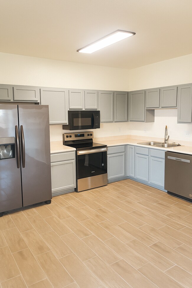 Building Photo - 5109 Daybreak Dr