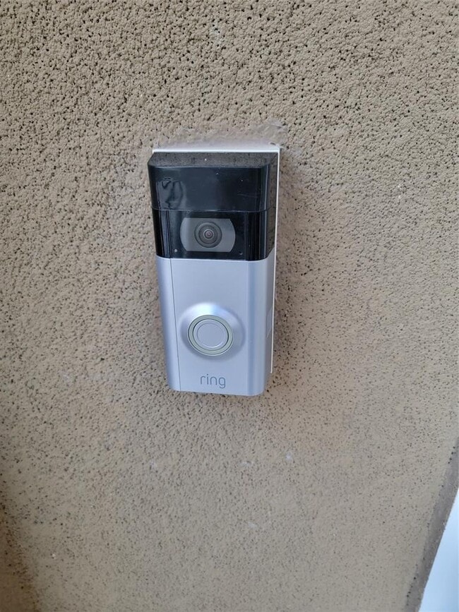 Building Photo - 108 Farola Cove