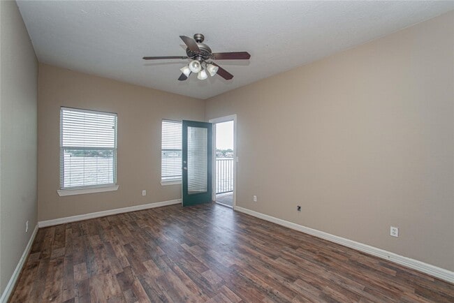 Building Photo - 7037 Kingston Cove Ln