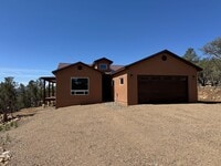 Building Photo - Brand new 3 bedroom, 2 bathroom home in Cedar Crest, NM