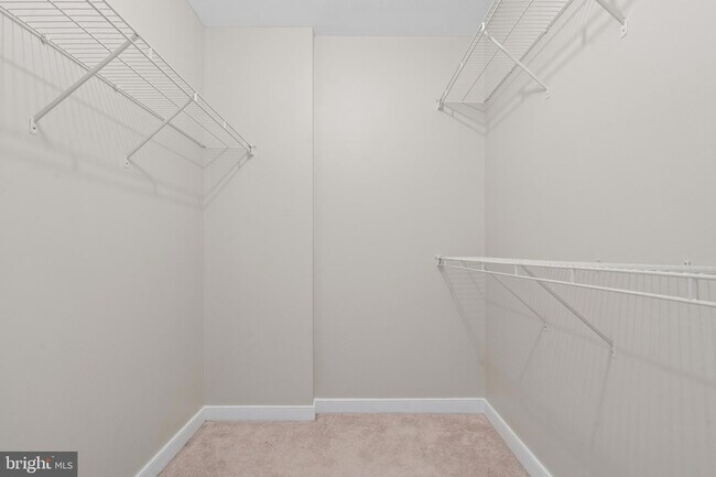 Building Photo - 631 D St NW