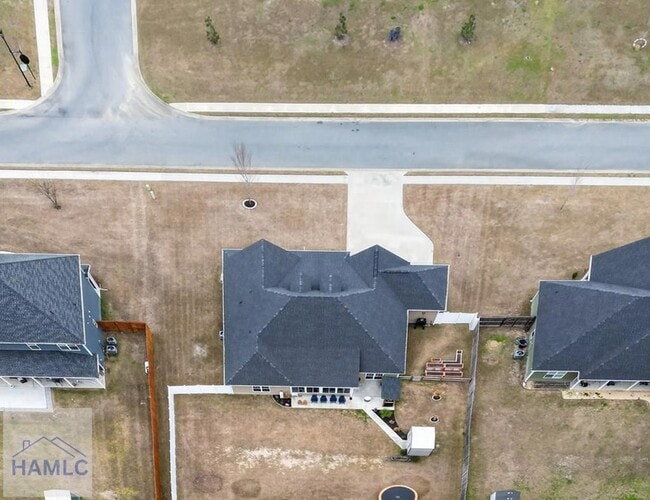 Building Photo - 99 Blueberry Ct NE
