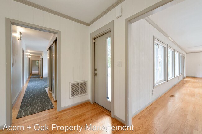 Building Photo - 3 br, 2.5 bath House - 2401 Perkins Rd
