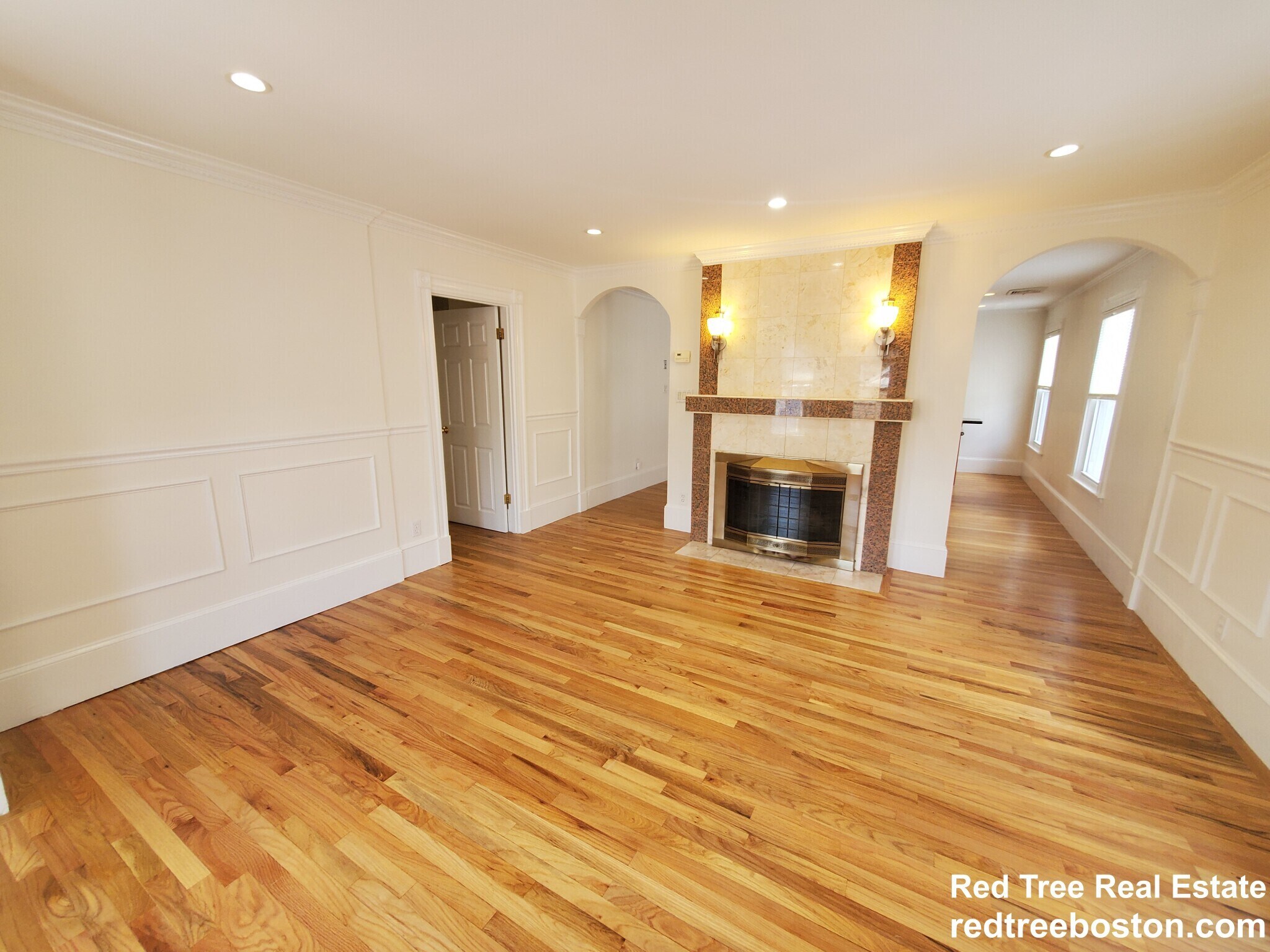 Building Photo - 8 White Ave