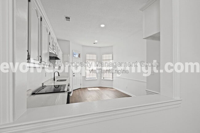 Building Photo - 330 Bendigo Dr