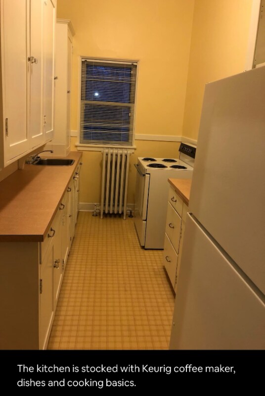 Building Photo - 2340 W 1st Ave