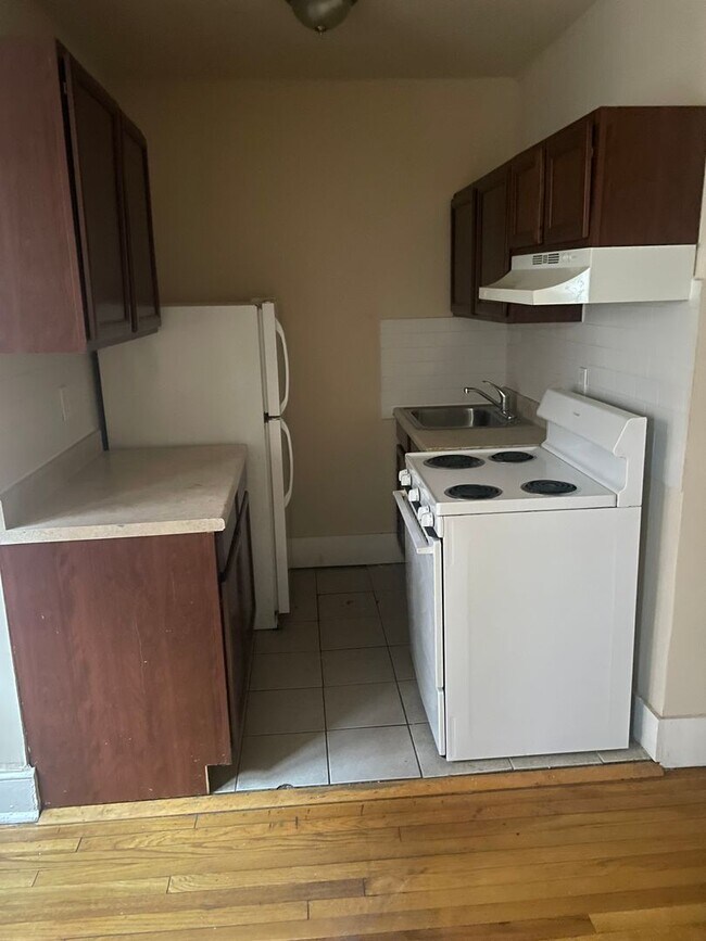 Interior Photo - 6649 N 16th ST