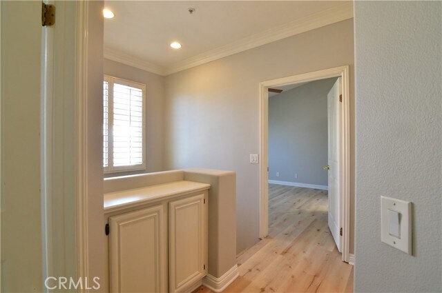 Building Photo - 2354 Sunningdale Dr