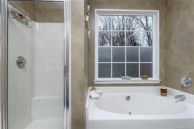 Building Photo - 8165 Kincaid Ct