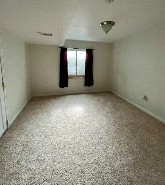 Building Photo - Single Family Home - Ready in May!