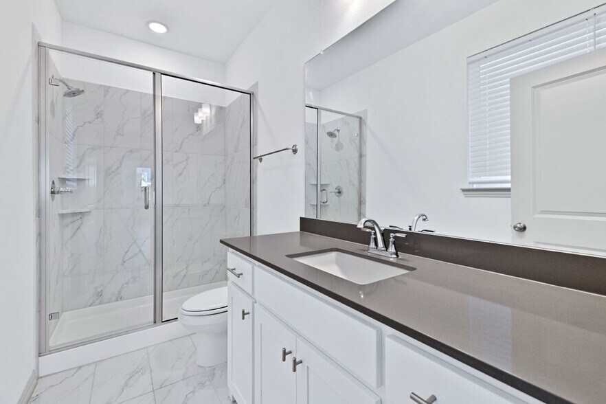 Building Photo - 1320 Hill Country Pl