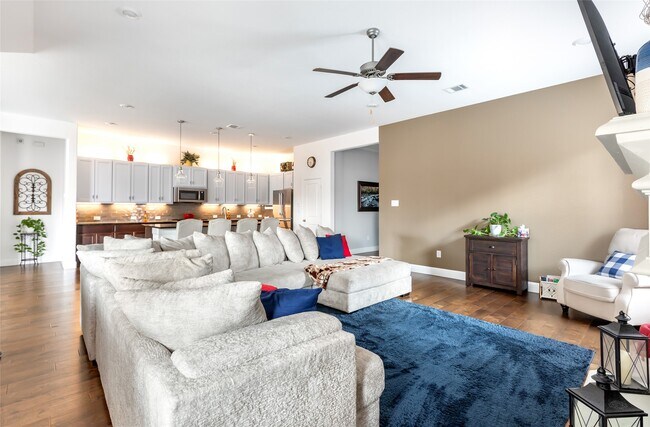 Building Photo - 16907 Kyler Crk Trl