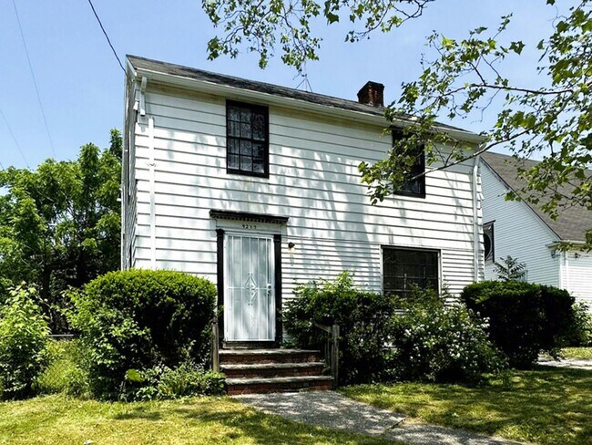 Building Photo - 9217 Marshall Ave