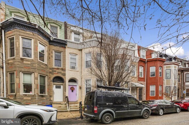 Building Photo - 2229 St Albans St