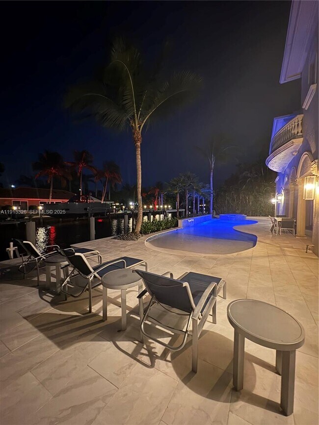 Building Photo - 959 Eve St