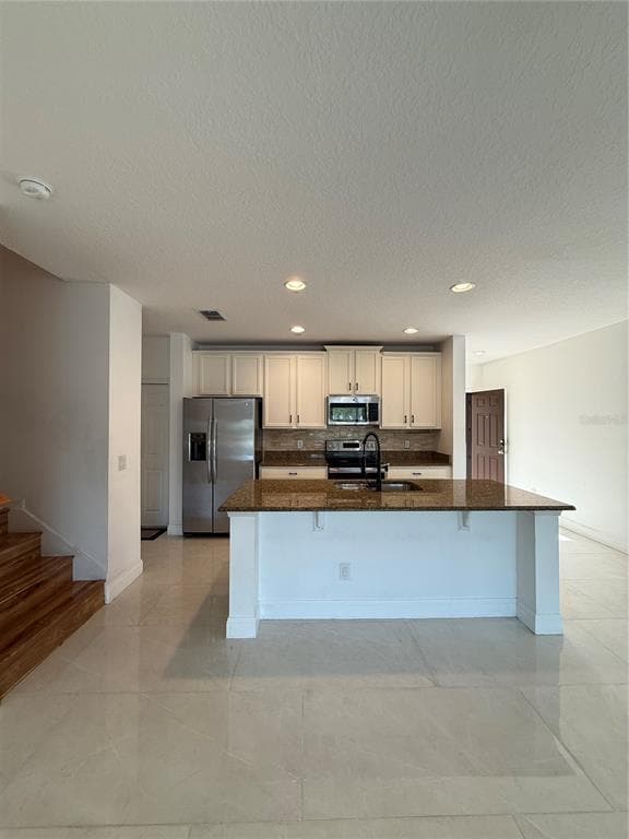 Building Photo - 1225 Pensacola Ct