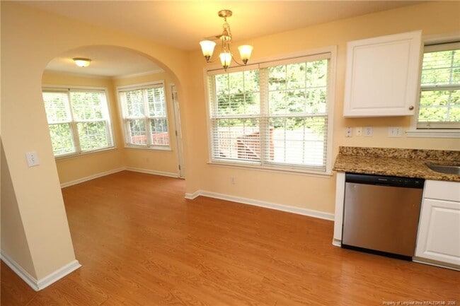 Building Photo - 1103 Haventree Rd