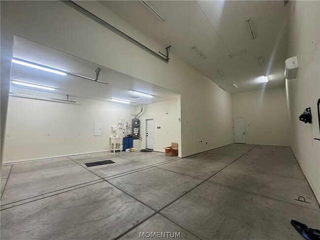 Building Photo - 5691 Quarry Ave