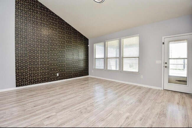 Building Photo - 5354 Rue Dela Croix Dr