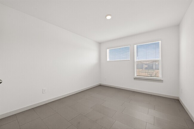 Building Photo - 1826 Sandy Trail Ln