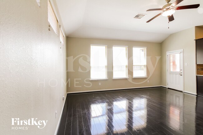 Building Photo - 4410 Brenta Mountain Ln