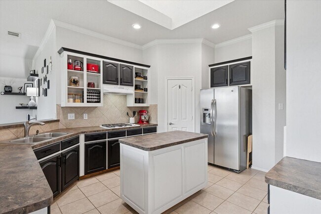 Building Photo - Luxury Living in Tehama Ridge with an EV-Ready Garage & Resort-Style Community Amenities!