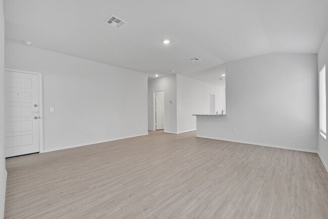 Building Photo - New Construction 3 bed 2 bath home on the ...