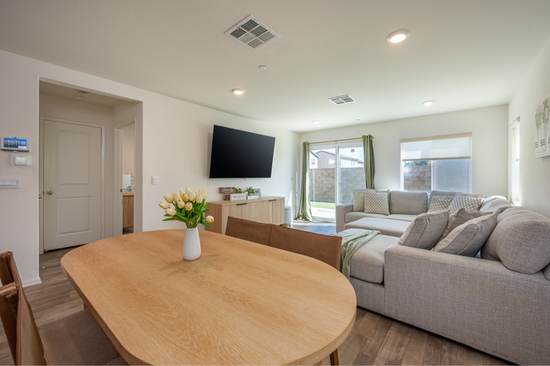 Building Photo - 28834 Enclave Ln