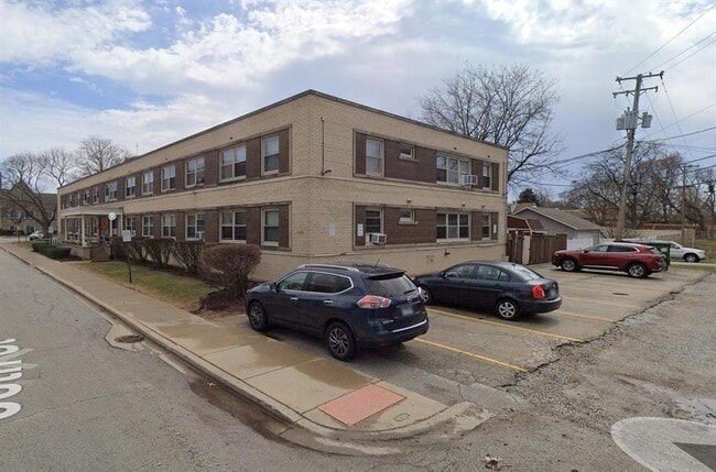 Building Photo - 9800 S Campbell Ave
