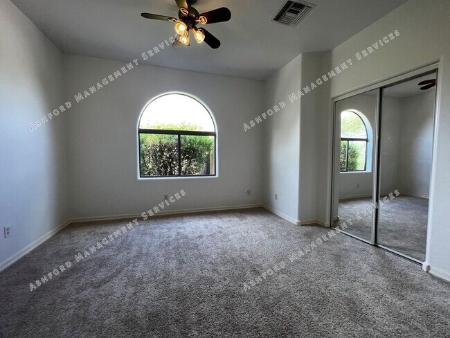 Building Photo - ***MOVE IN SPECIAL***BEAUTIFUL 4 BEDROOM P...