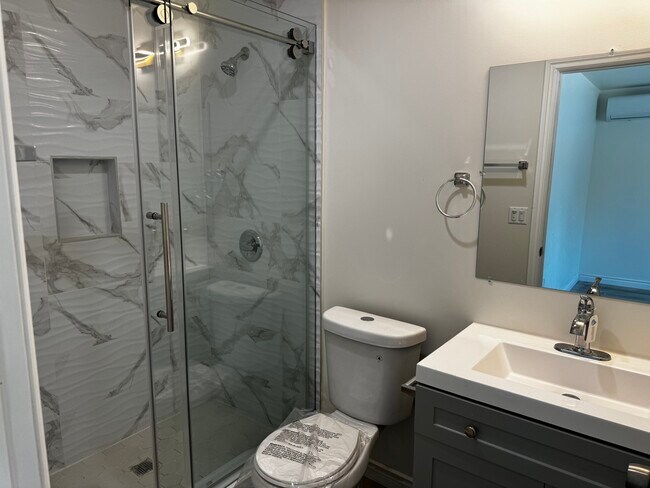 Building Photo - 2664 Marybeth Ave