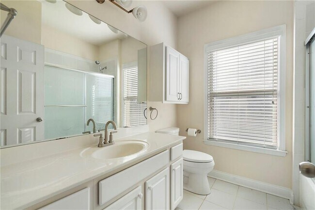 Building Photo - 804 Morganton Dr