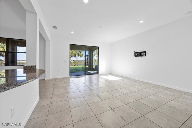 Building Photo - 4583 Lamaida Ln