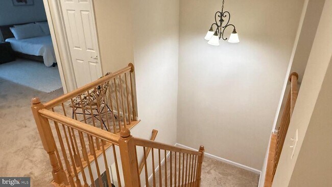 Building Photo - 7567 Lindberg Dr