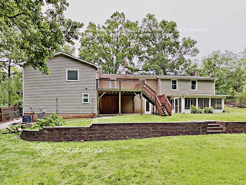 Building Photo - 116 Wilby Dr