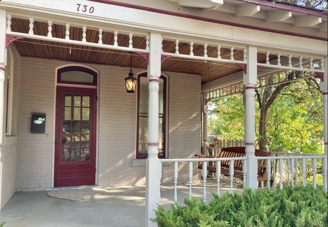 Building Photo - 2 Bed/2 Bath Historic Home with Storage, Porch & Deck, Pet Friendly