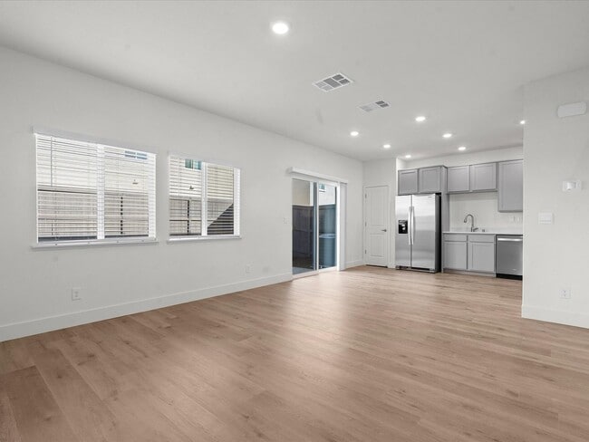 Building Photo - The Magnolia - 4 Bedroom, 2.5 Bath single ...