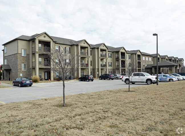 Primary Photo - Villas at Quail Creek Apartments