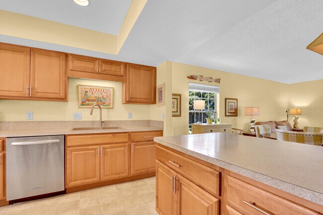 Building Photo - 18429 SE Wood Haven Ln