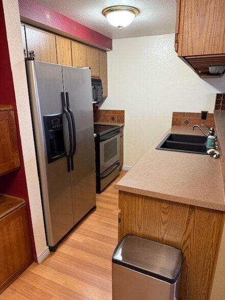 Building Photo - 2740 E Otero Pl