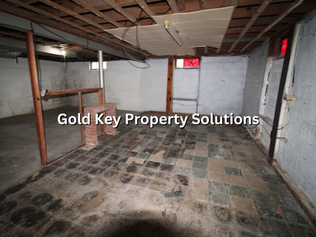 Building Photo - Limestone 2 BR 1 BA House with Basement an...