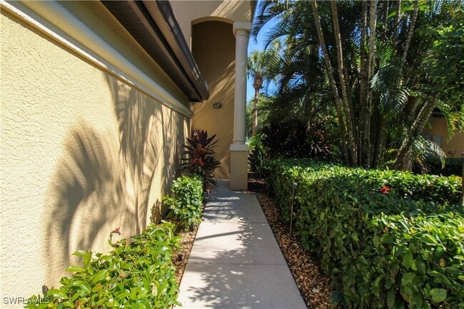 Building Photo - 172 Vintage Cir