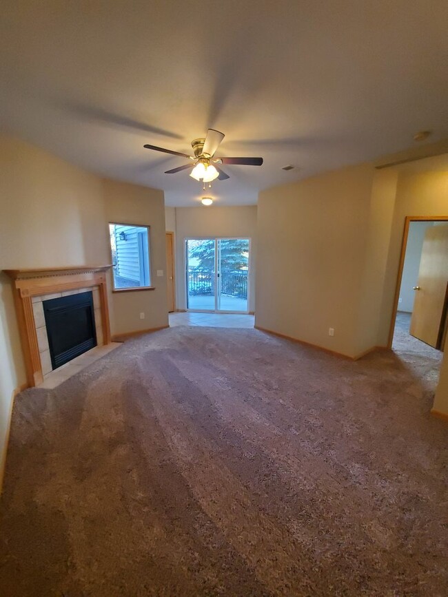Building Photo - Charming Condo in West Point Condominiums