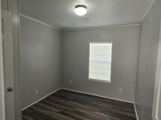 Building Photo - 217 Magnolia Ln