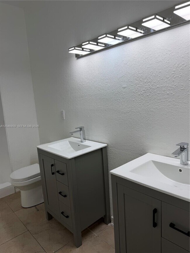Building Photo - 22725 SW 125th Ave